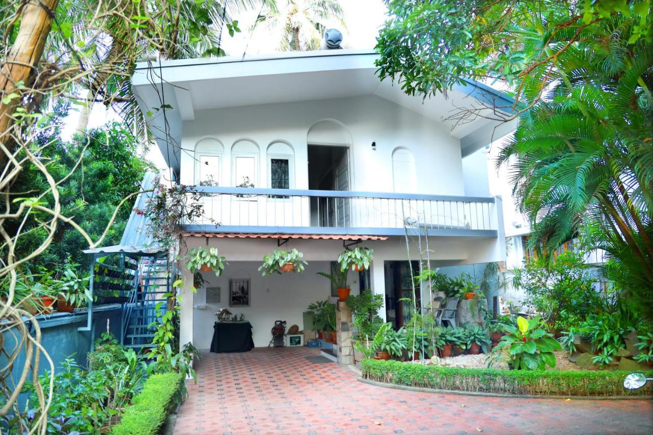 Sandra'S Home Kochi Buitenkant foto