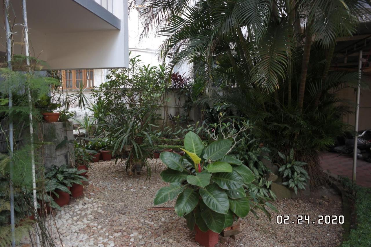 Sandra'S Home Kochi Buitenkant foto